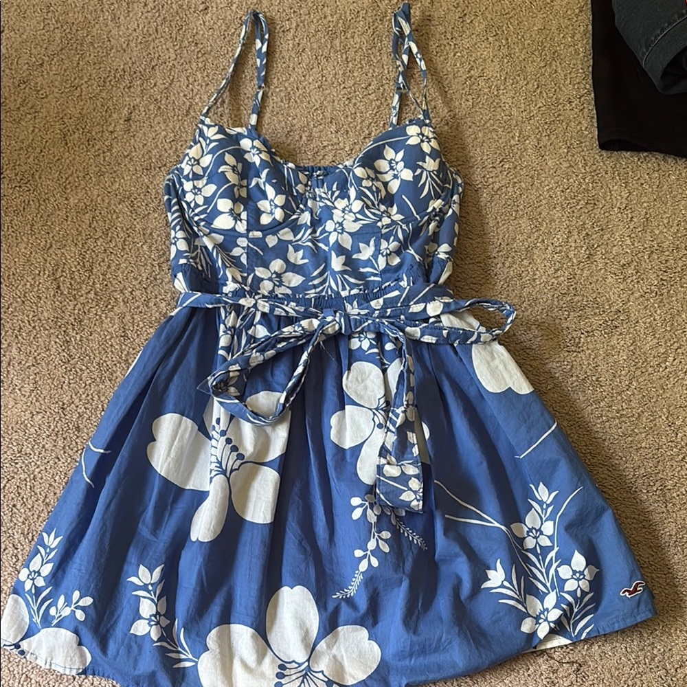 Hollister Blue and White Floral Dress